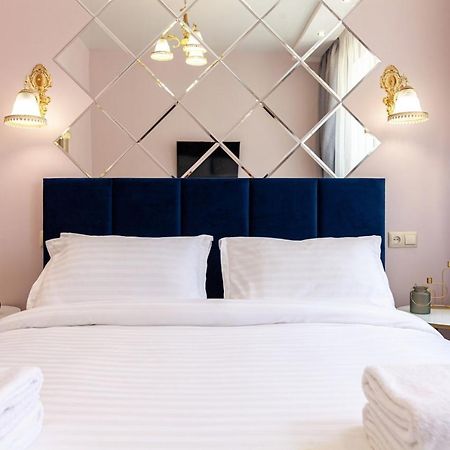 Avangard Magnus Apartment Lviv Ngoại thất bức ảnh