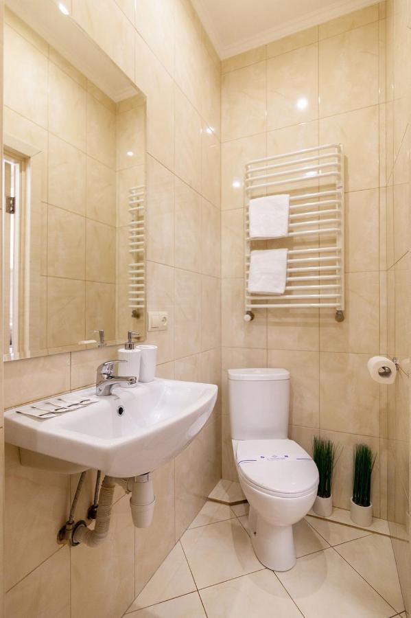 Avangard Magnus Apartment Lviv Ngoại thất bức ảnh